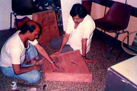 Making the Santoor